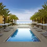 Edgewater Beach Hotel 