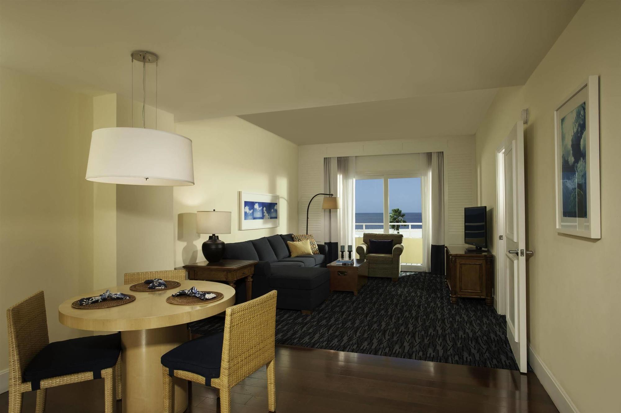 Hotel Edgewater North Naples
