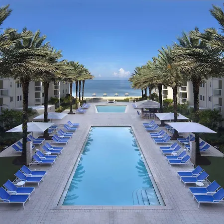 Edgewater Beach Hotel 